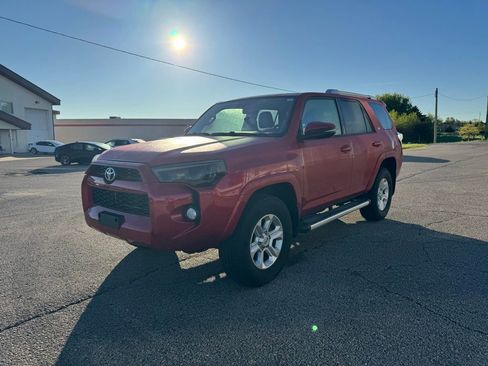 Used 2014 Toyota 4Runner SR5 Premium AWD/4WD image 12