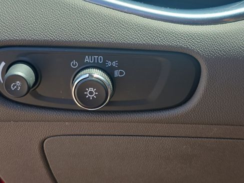 Used 2023 Chevrolet Malibu LT FWD image 26