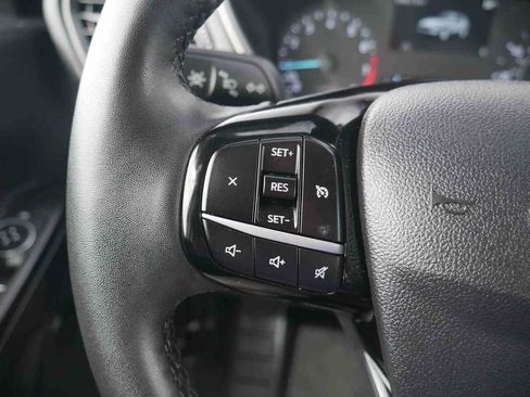 Used 2022 Ford Escape SE w/ SE Sport Appearance Package image 30