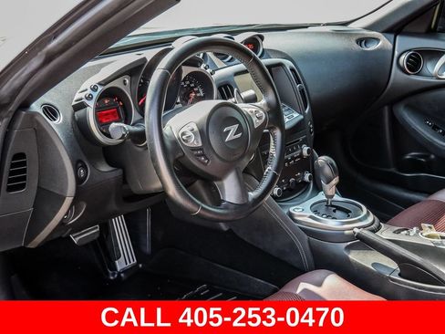 Used 2013 Nissan 370Z Touring w/ Sport Pkg RWD image 27