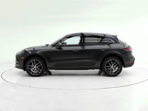 Used 2026 Porsche Macan AWD/4WD image 2