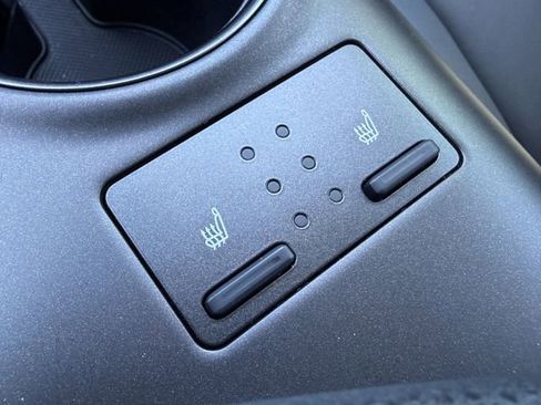 Certified 2022 Toyota Camry XSE image 22