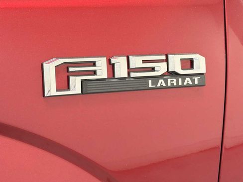 Used 2019 Ford F150 Lariat w/ Equipment Group 502A Luxury AWD/4WD image 28