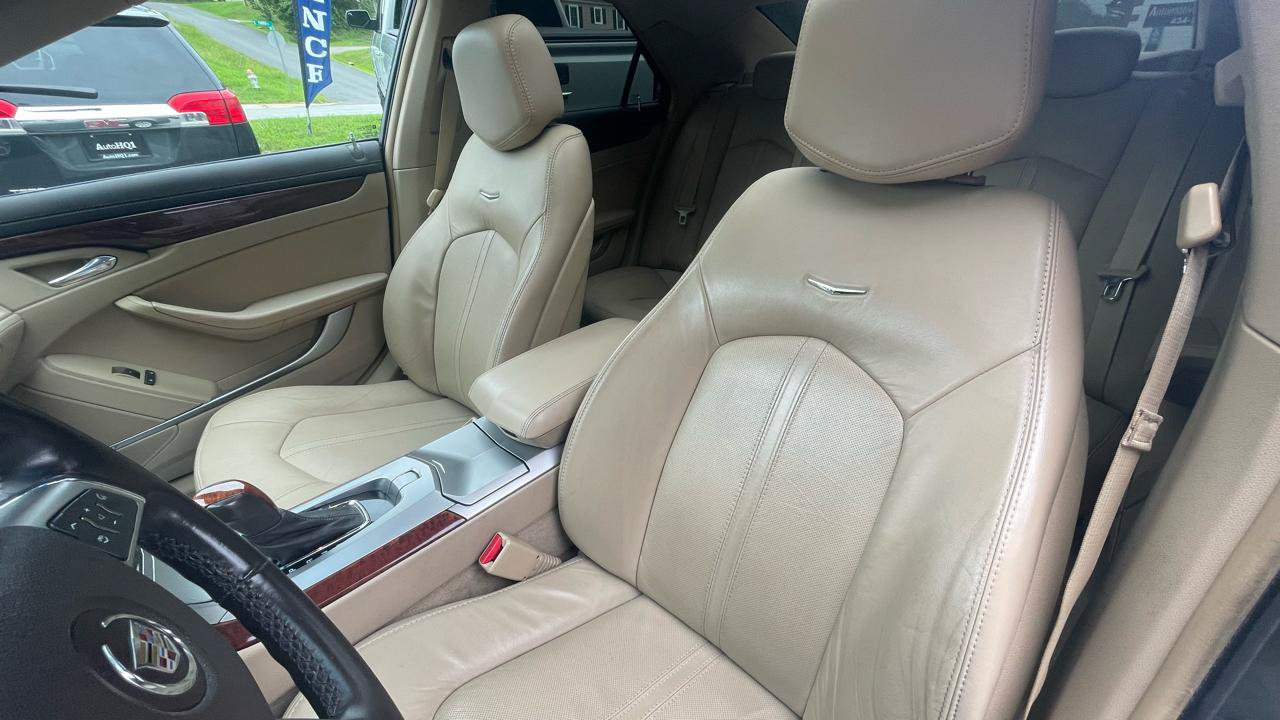 Used 2011 Cadillac CTS Luxury AWD/4WD image 16