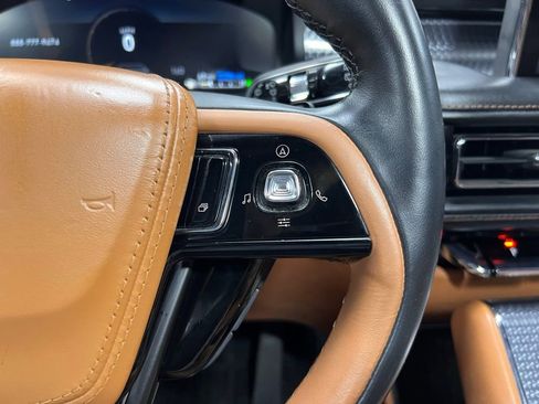 Used 2023 Lincoln Aviator Black Label Grand Touring w/ Class IV Trailer Tow Package image 26