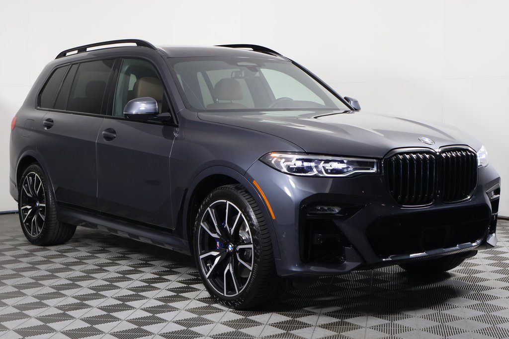 Certified 2022 BMW X7 xDrive40i w/ M Sport Package AWD/4WD image 3