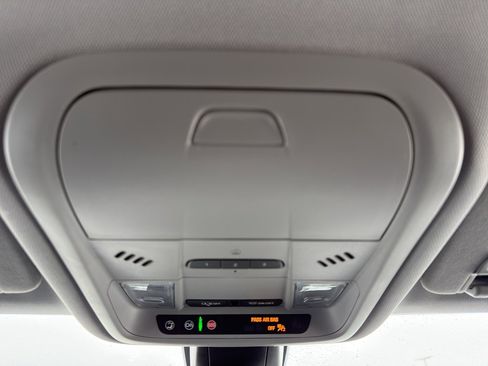 Used 2023 Chevrolet Blazer LT w/ Convenience Package image 23