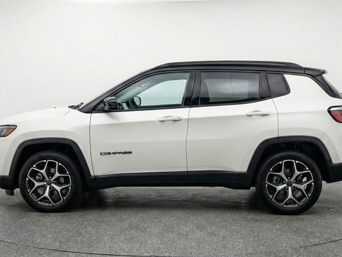 Used 2025 Jeep Compass Limited AWD/4WD image 5