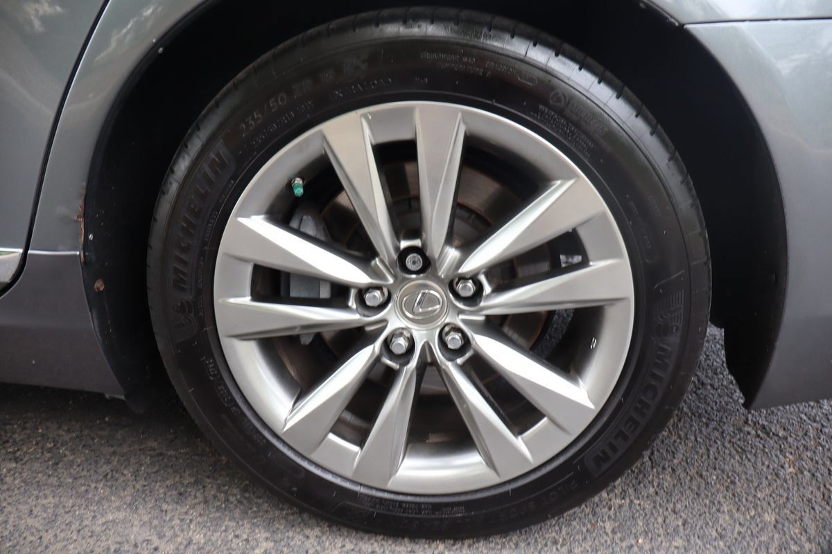 Used 2014 Lexus LS 460 AWD w/ Comfort Package image 43