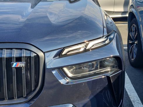 Used 2025 BMW X7 M60i w/ Executive Package image 3