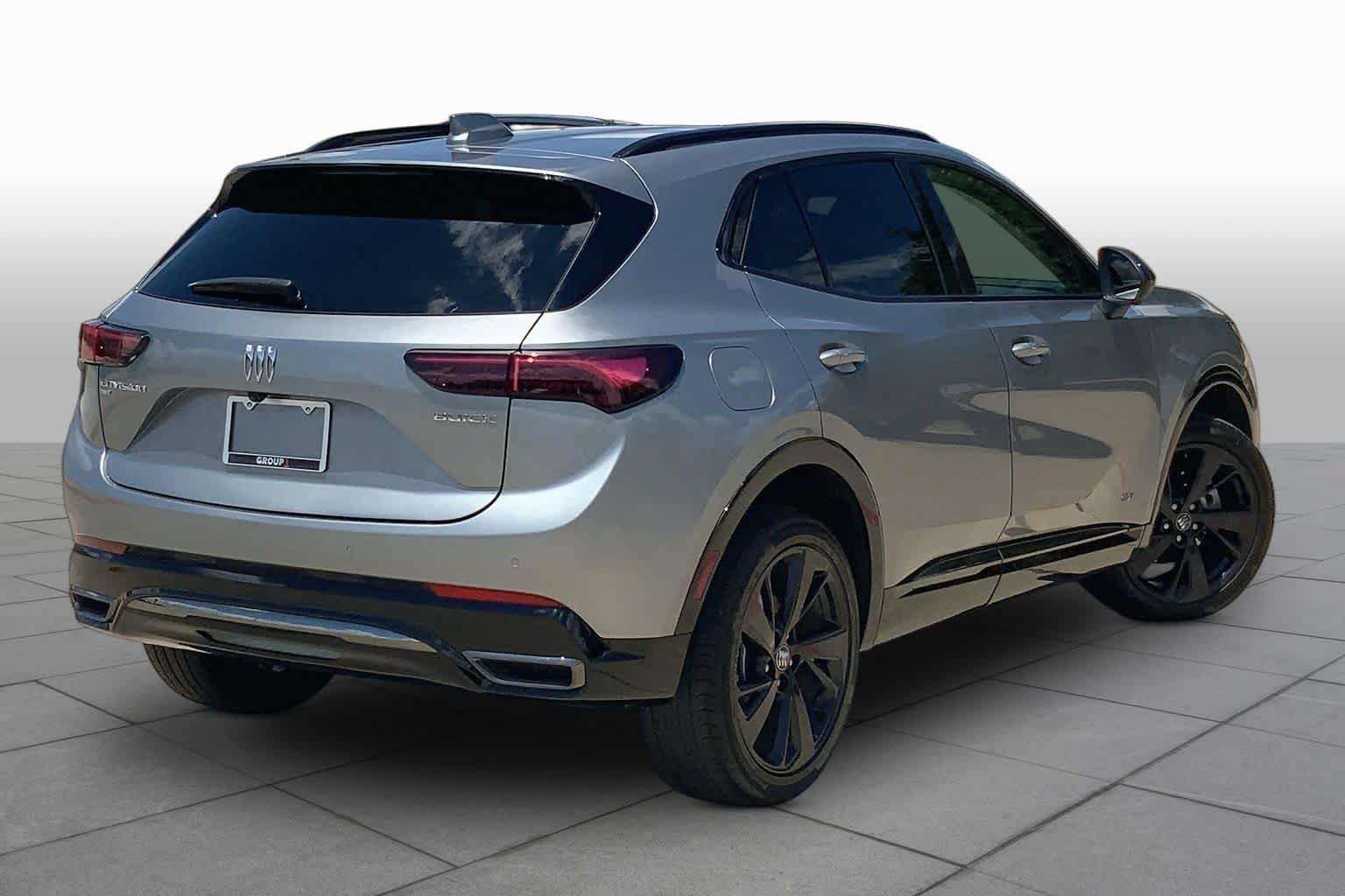 Used 2025 Buick Envision Sport Touring AWD/4WD image 12