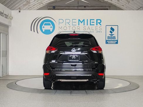 Used 2019 Nissan Rogue SV image 82