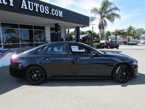 Used 2021 Jaguar XF R-Dynamic SE AWD/4WD image 8