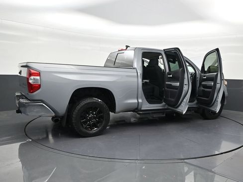 Used 2020 Toyota Tundra SR5 w/ SR5 Upgrade Package RWD image 33