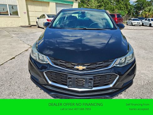 Used 2017 Chevrolet Cruze LS image 8