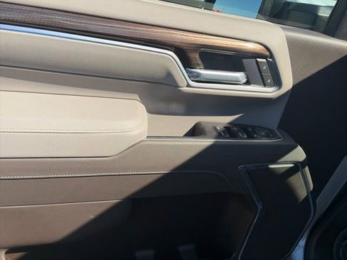 New 2026 Chevrolet Silverado 2500 LT w/ All Star Edition AWD/4WD image 17