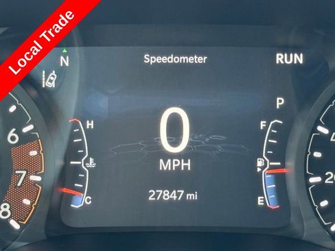 Used 2023 Jeep Compass Limited image 3