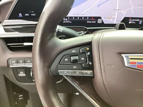 Used 2023 Cadillac Escalade ESV Sport Platinum w/ LPO, ONYX Package AWD/4WD image 19