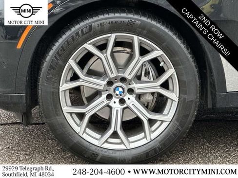 Used 2022 BMW X7 xDrive40i w/ Executive Package image 11