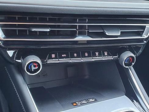 New 2026 Chevrolet Traverse LT w/ Driver Confidence Package image 26