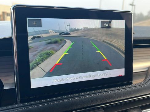 Used 2021 Lincoln Corsair AWD w/ Premium Package image 28