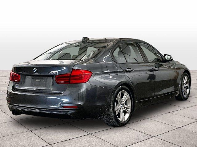 Used 2016 BMW 328i xDrive Sedan AWD/4WD image 12