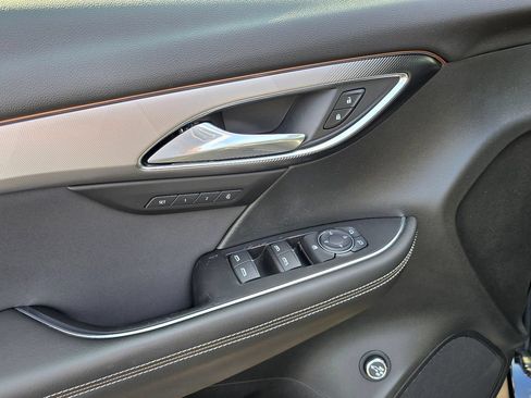 Certified 2025 Buick Envision Sport Touring AWD/4WD image 24