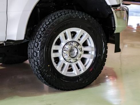 Used 2021 Ford F250 XLT w/ XLT Premium Package AWD/4WD image 53