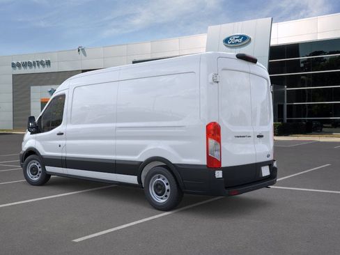 New 2026 Ford Transit 250 148 Medium Roof RWD image 4
