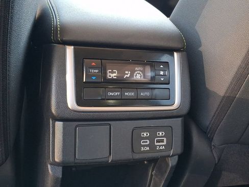 Used 2024 Subaru Ascent Onyx Edition w/ Popular Package Onyx AWD/4WD image 13