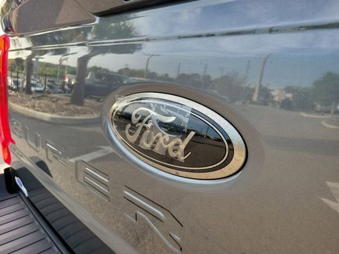 New 2026 Ford F350 XLT w/ XLT Premium Package AWD/4WD image 8