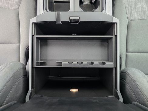 Used 2025 Ford F350 XLT image 36