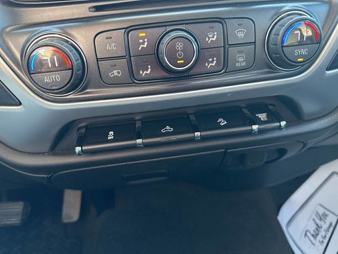 Used 2017 GMC Sierra 2500 SLE image 33