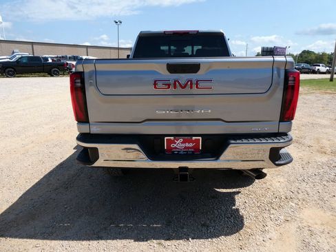 New 2026 GMC Sierra 2500 SLT w/ SLT Premium Package AWD/4WD image 6