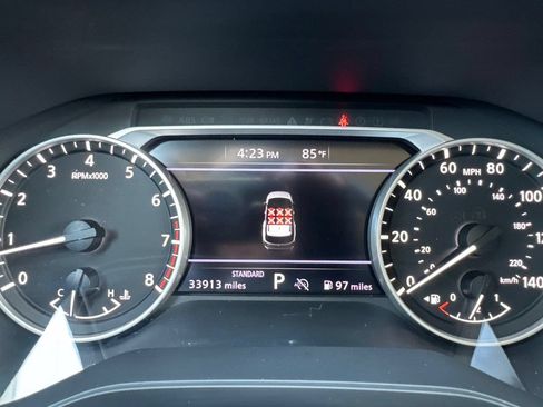 Used 2023 Nissan Pathfinder S FWD image 13