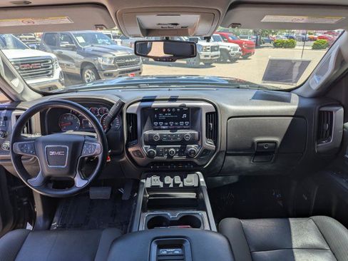 Used 2016 GMC Sierra 2500 SLT w/ All-Terrain HD Package AWD/4WD image 22