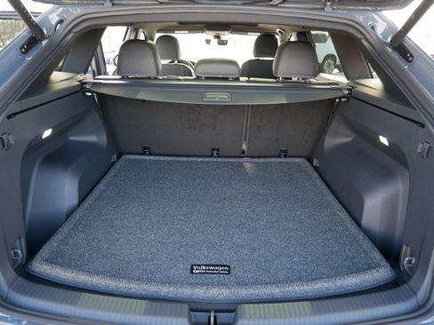 New 2026 Volkswagen Atlas Cross Sport SEL image 7