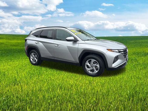Used 2023 Hyundai Tucson SEL AWD/4WD image 3