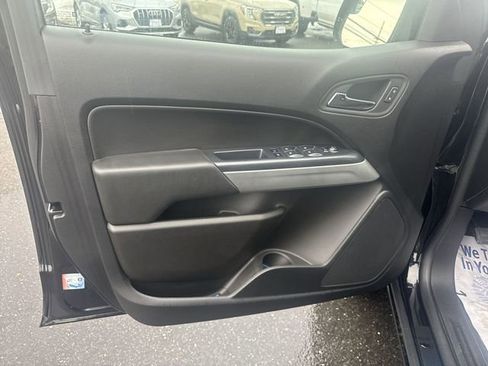 Certified 2021 Chevrolet Colorado LT w/ LT Convenience Package image 19