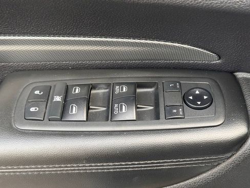 Used 2019 Dodge Durango GT image 29