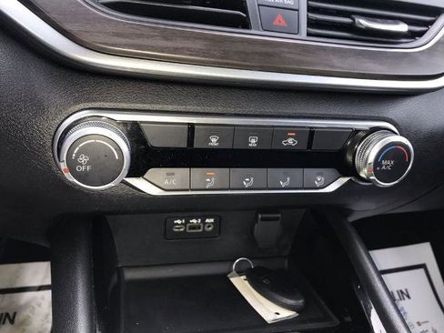 Certified 2024 Nissan Altima 2.5 SV image 18