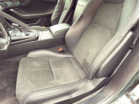 Used 2019 Jaguar F-TYPE Coupe image 25