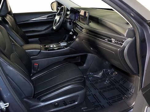 Used 2023 INFINITI QX60 Luxe image 36