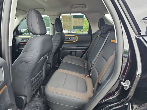 Used 2023 Ford Bronco Sport Badlands AWD/4WD image 11
