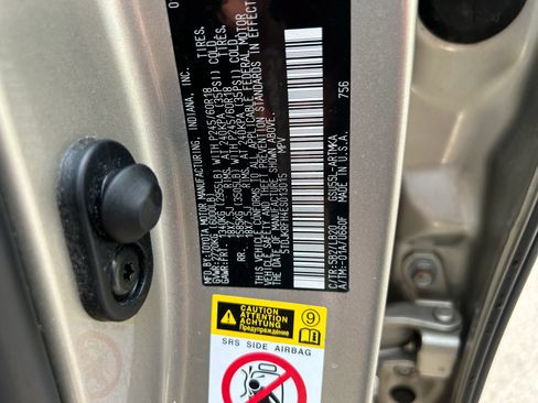 Used 2014 Toyota Highlander XLE AWD/4WD image 20