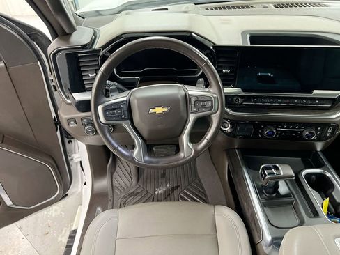 Used 2022 Chevrolet Silverado 1500 LTZ image 20