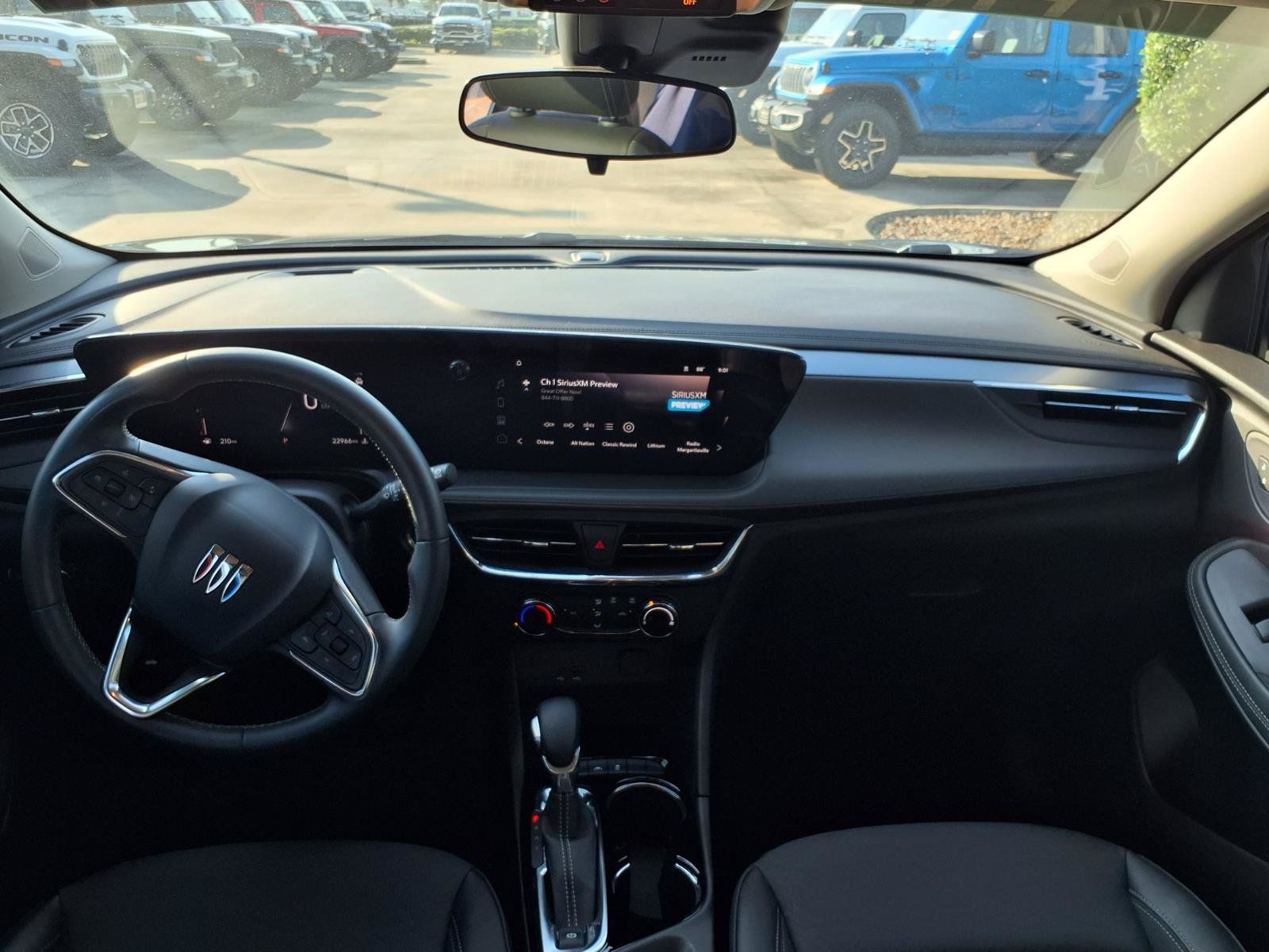 Used 2025 Buick Encore GX Preferred FWD image 12