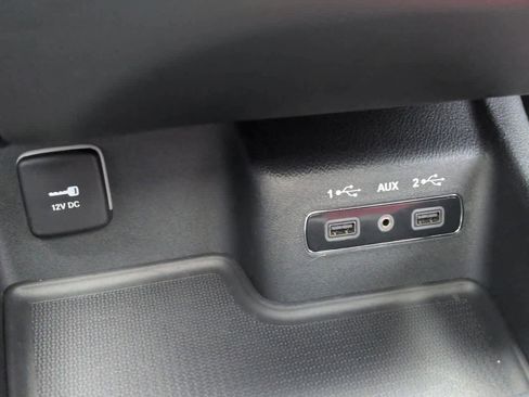 Used 2018 Dodge Durango SRT w/ SRT Interior Appearance Group image 32