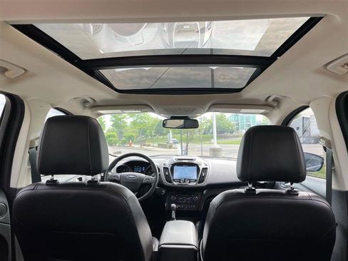 Used 2017 Ford Escape Titanium w/ Equipment Group 301A image 8