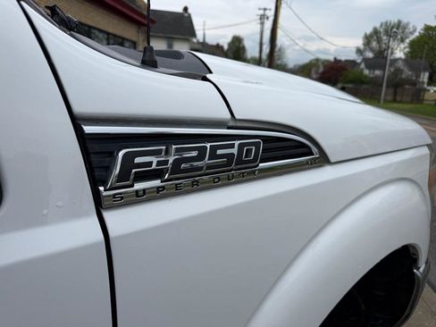 Used 2016 Ford F250 XLT w/ XLT Value Package AWD/4WD image 17